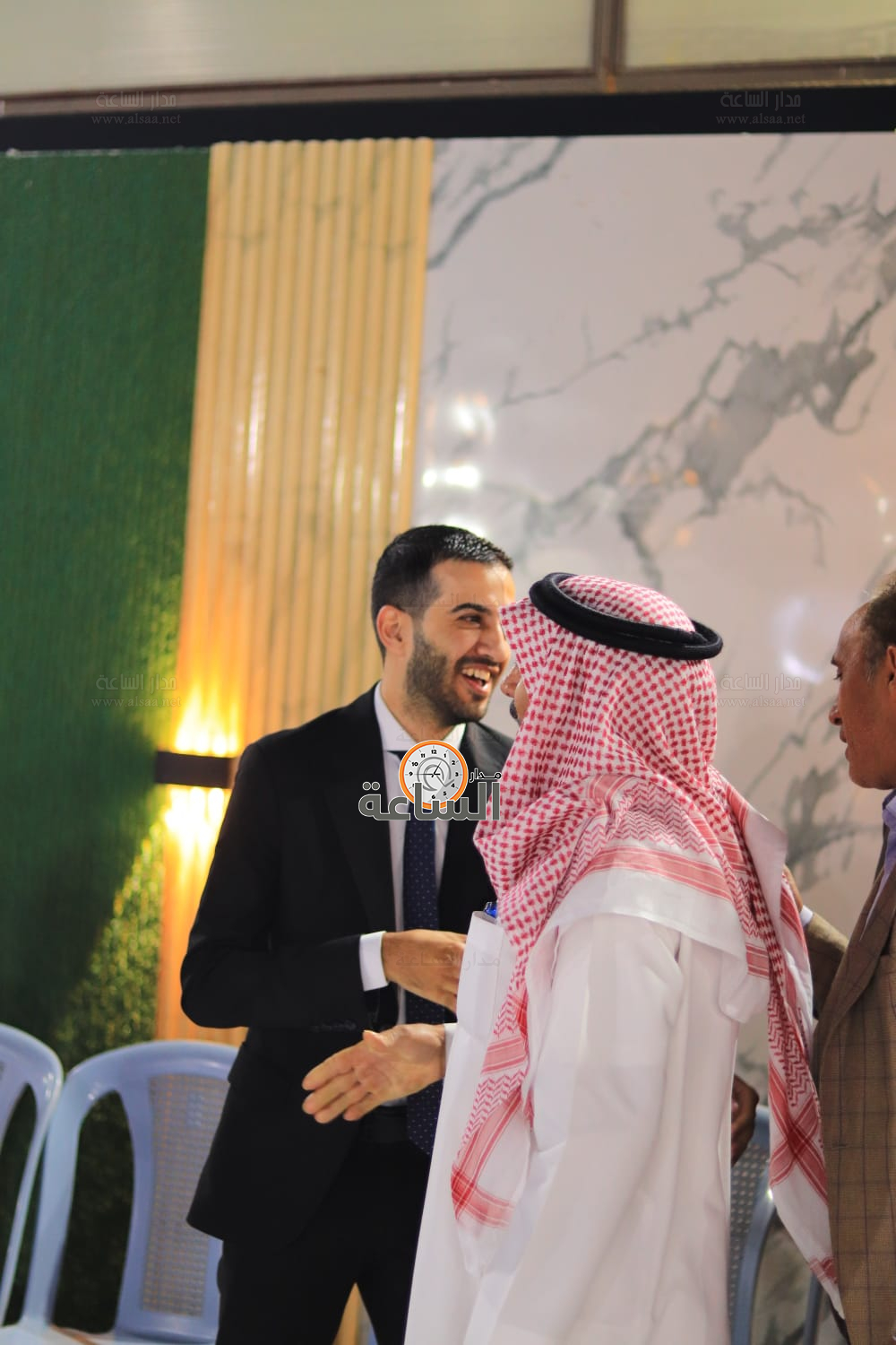 Madar Al-Saa Images 0.8826539519446069