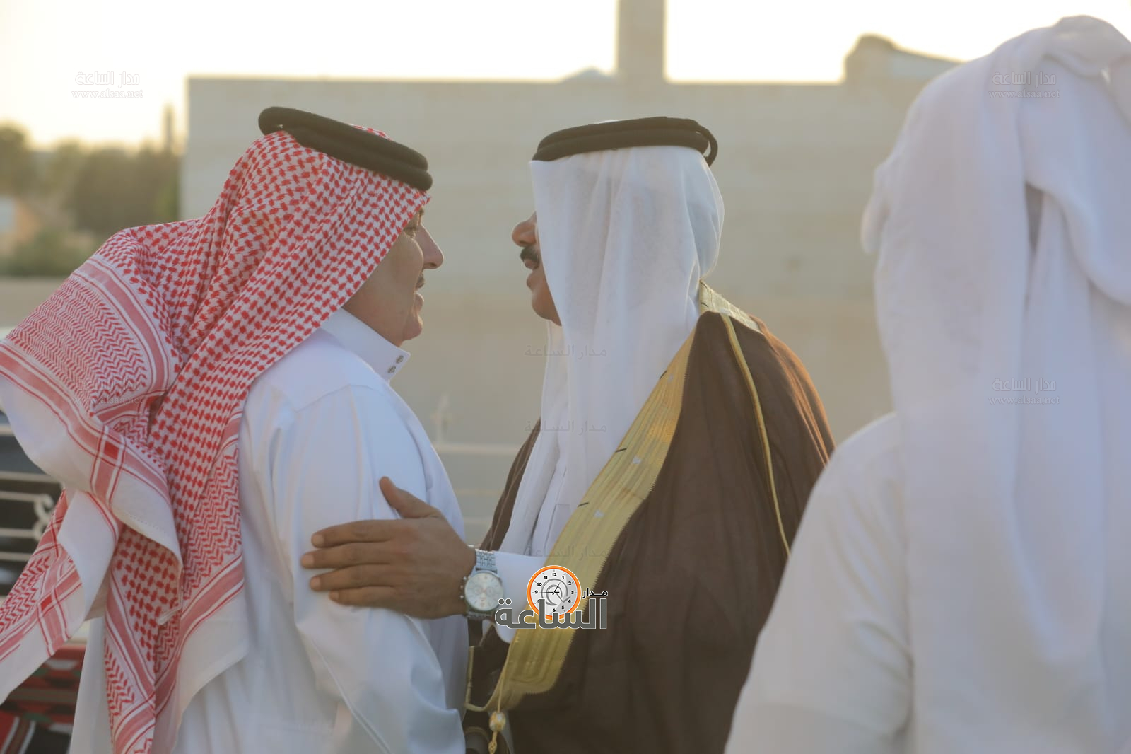 Madar Al-Saa Images 0.4684692767535116