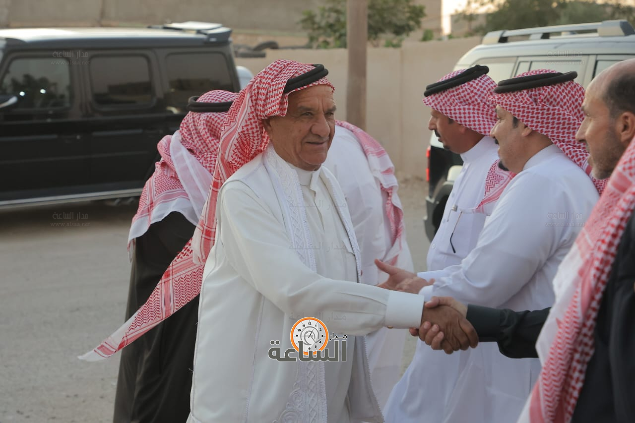 Madar Al-Saa Images 0.15172752486380048