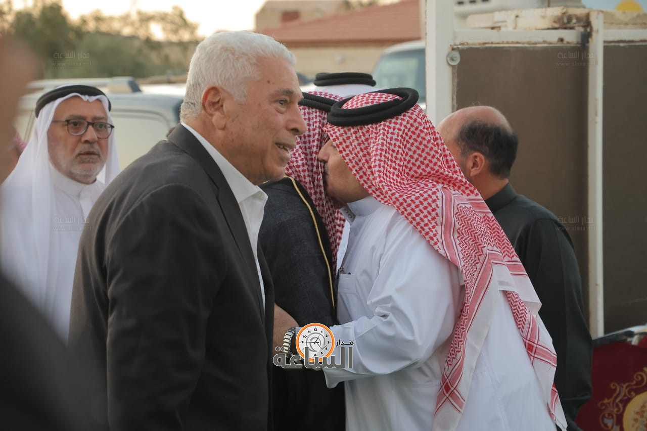 Madar Al-Saa Images 0.7044306689782648