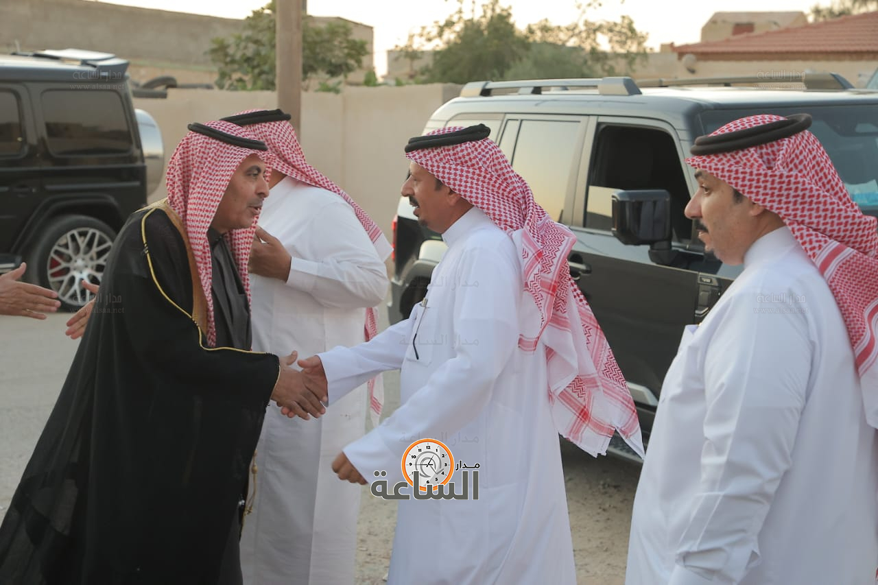 Madar Al-Saa Images 0.02806284140255655