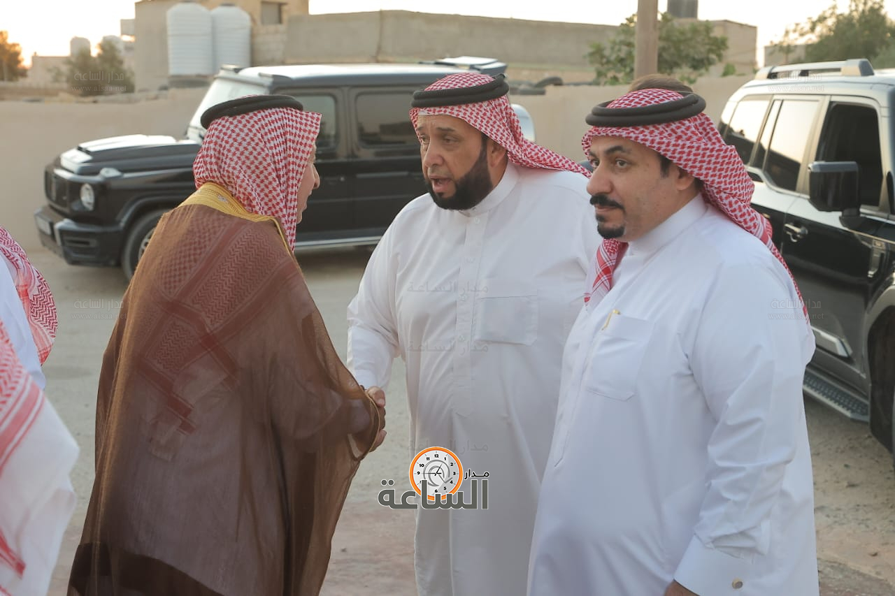 Madar Al-Saa Images 0.9742885003612156