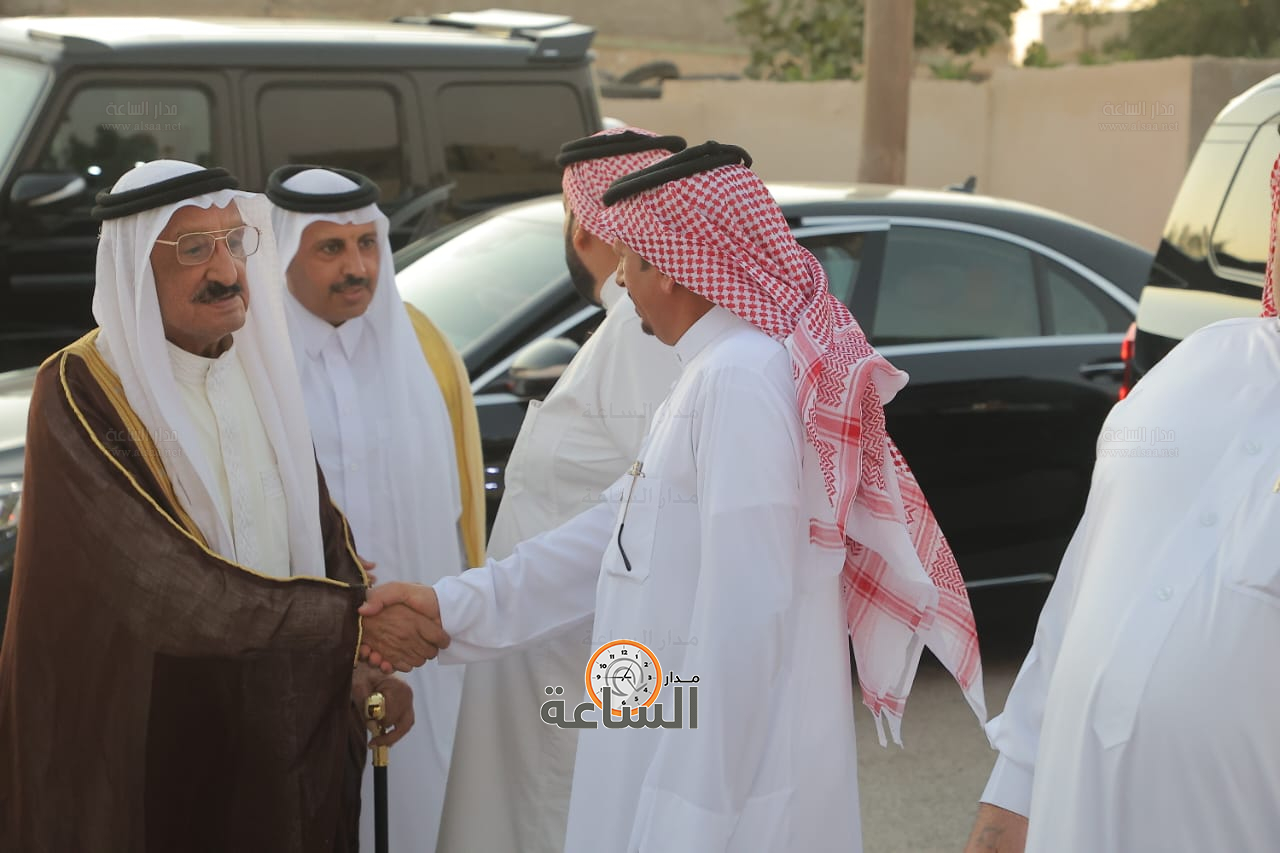 Madar Al-Saa Images 0.17645794966560124