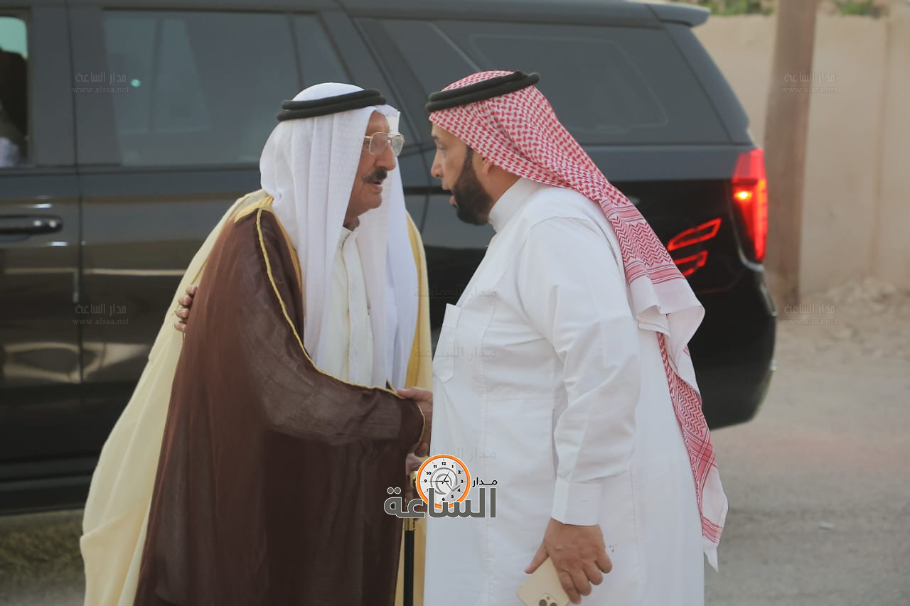 Madar Al-Saa Images 0.40488853526781377