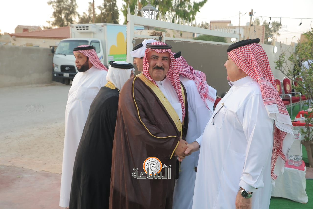 Madar Al-Saa Images 0.819245061041824