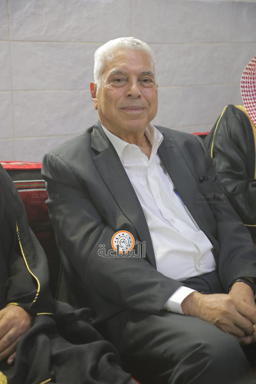 Madar Al-Saa Images 0.4562238576052693