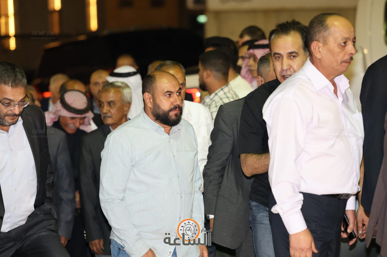 Madar Al-Saa Images 0.4378090080400697