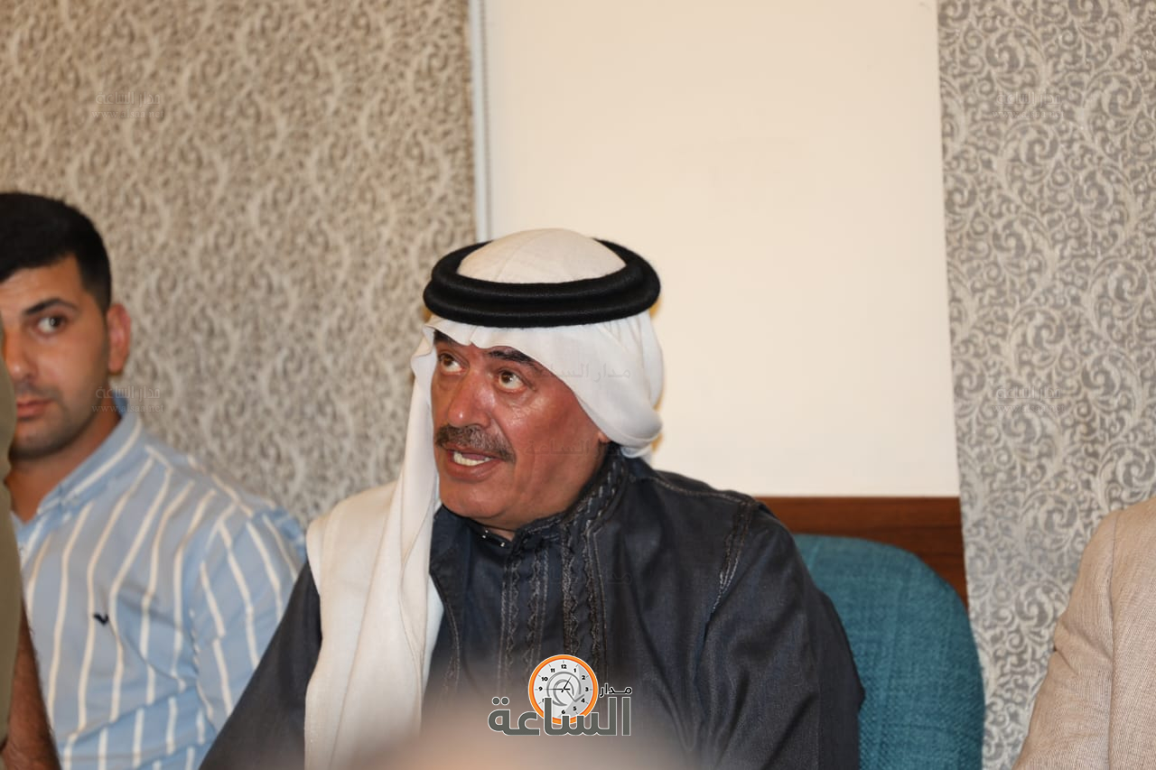 Madar Al-Saa Images 0.3232593869232395