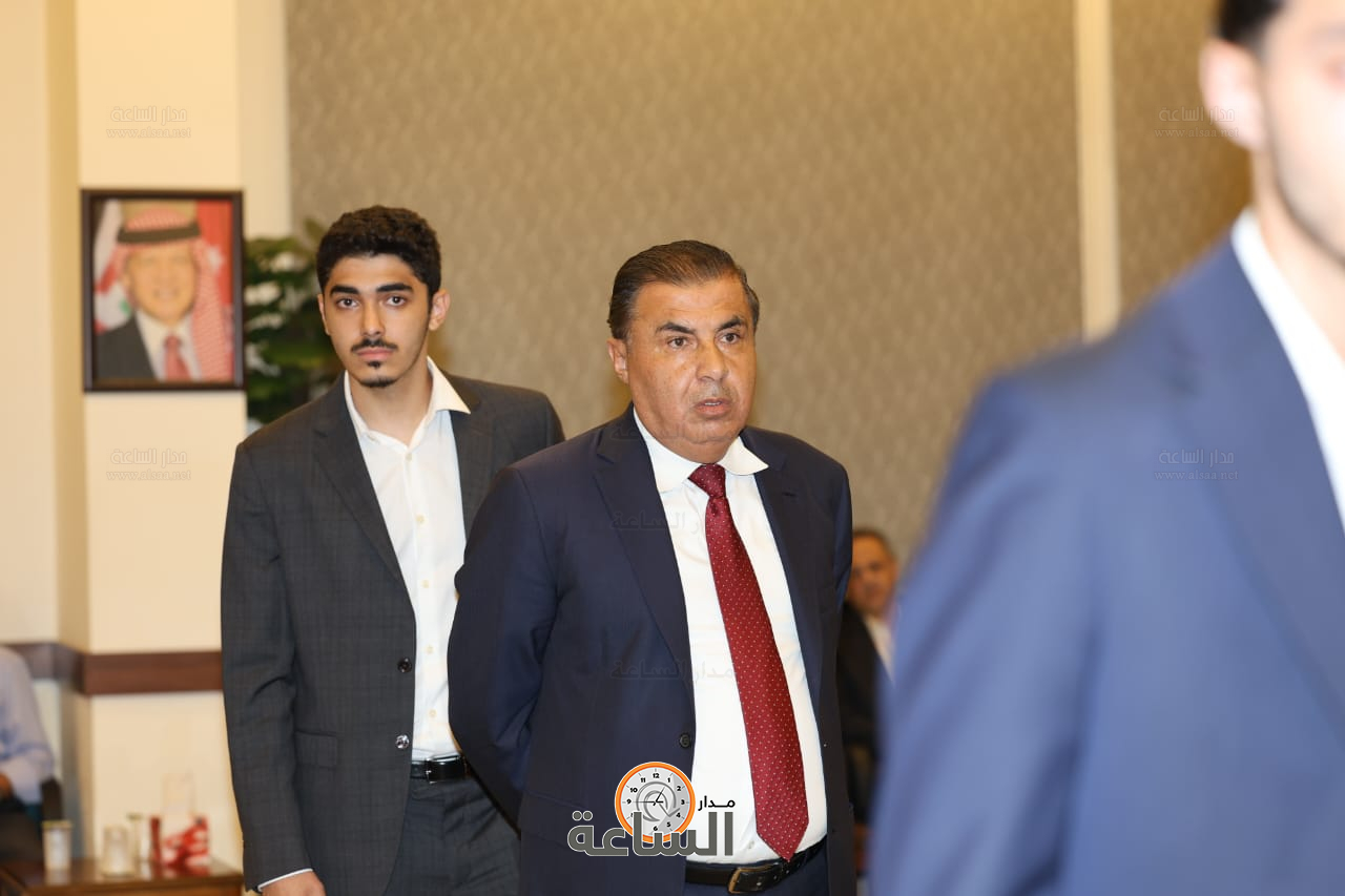 Madar Al-Saa Images 0.4530951333445239