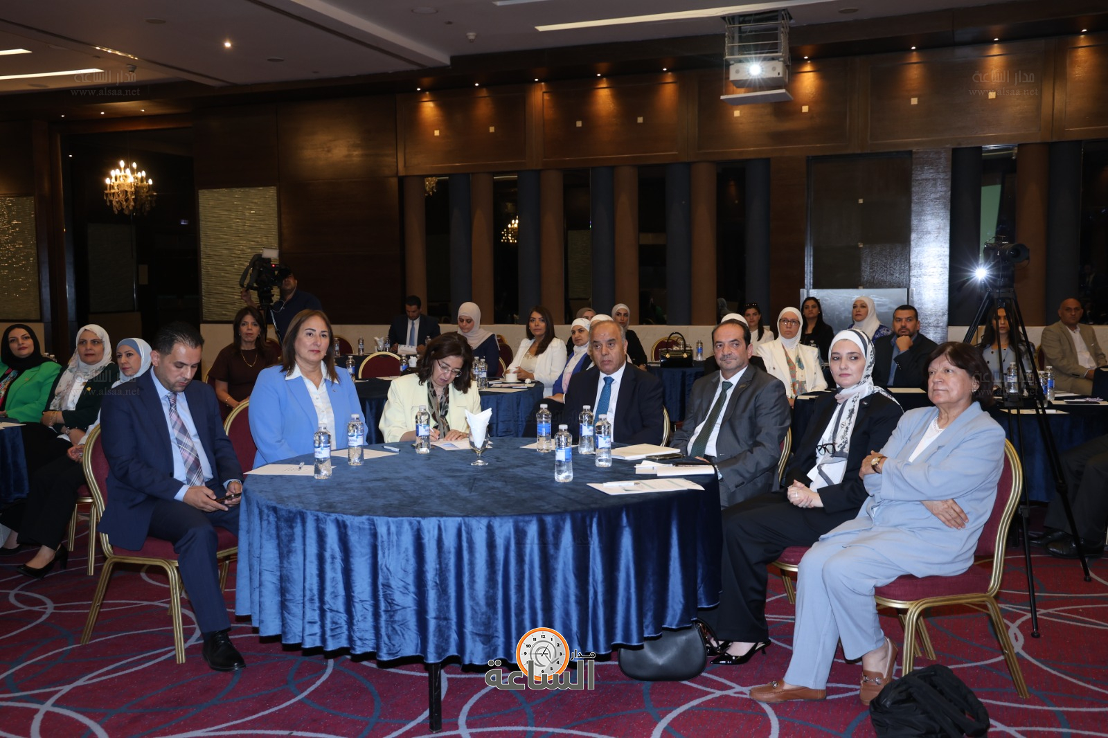 Madar Al-Saa Images 0.17672286005692683