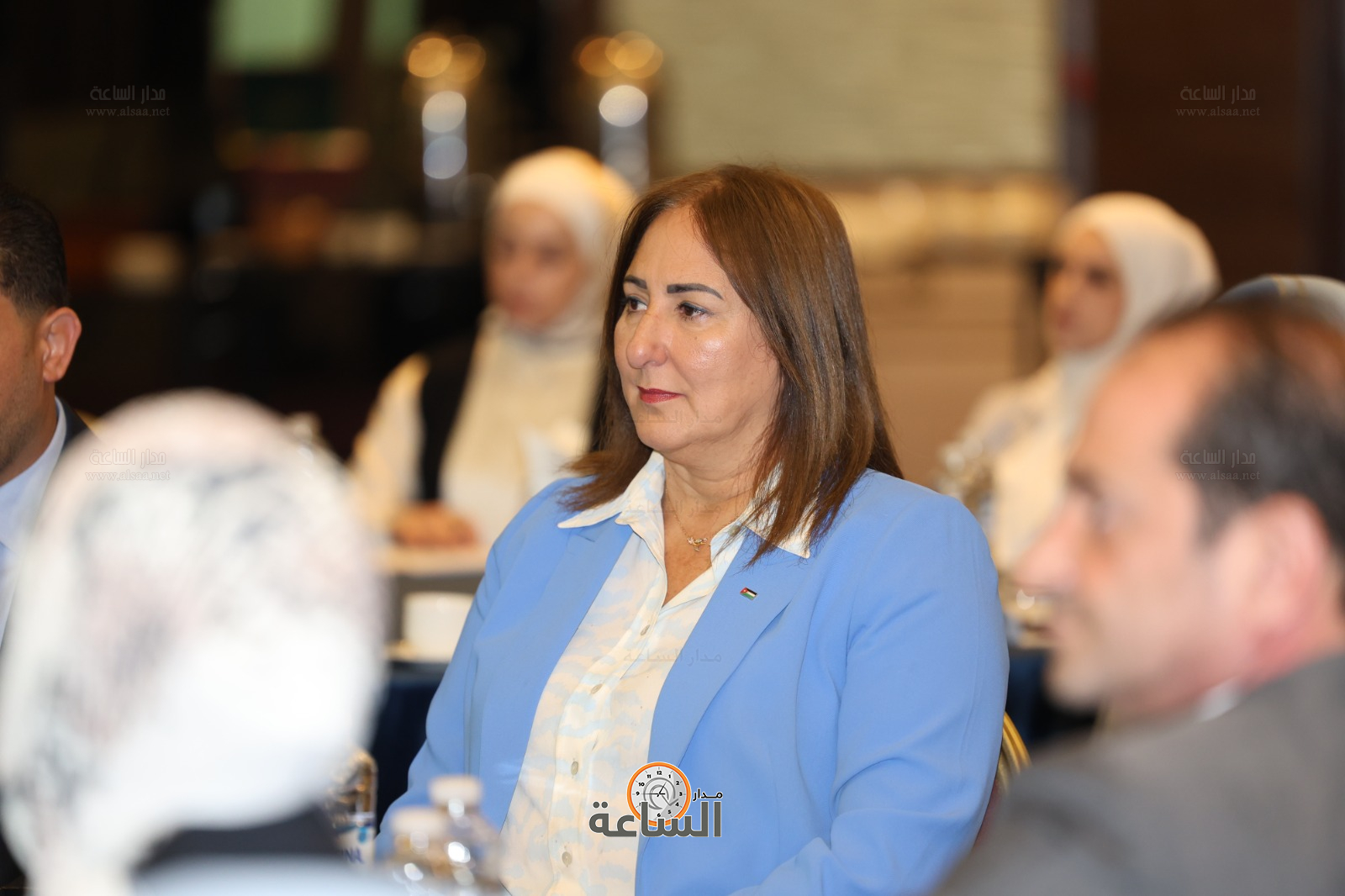 Madar Al-Saa Images 0.4437428831894157