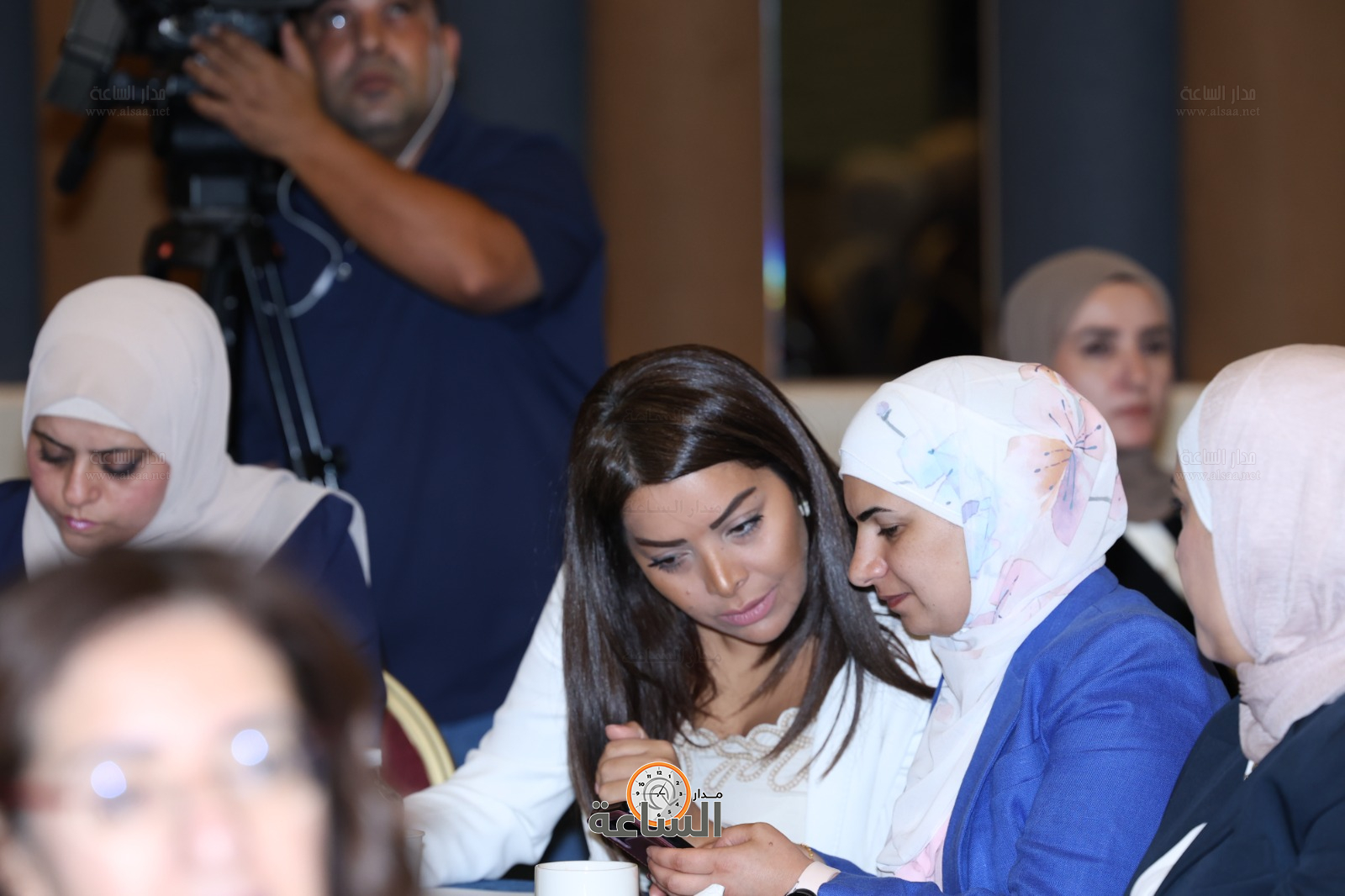 Madar Al-Saa Images 0.2806510372137899