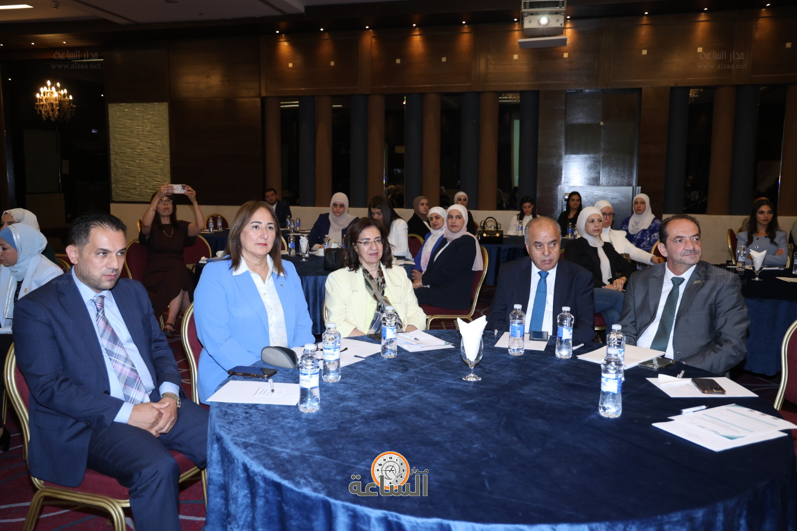 Madar Al-Saa Images 0.6064303516900936