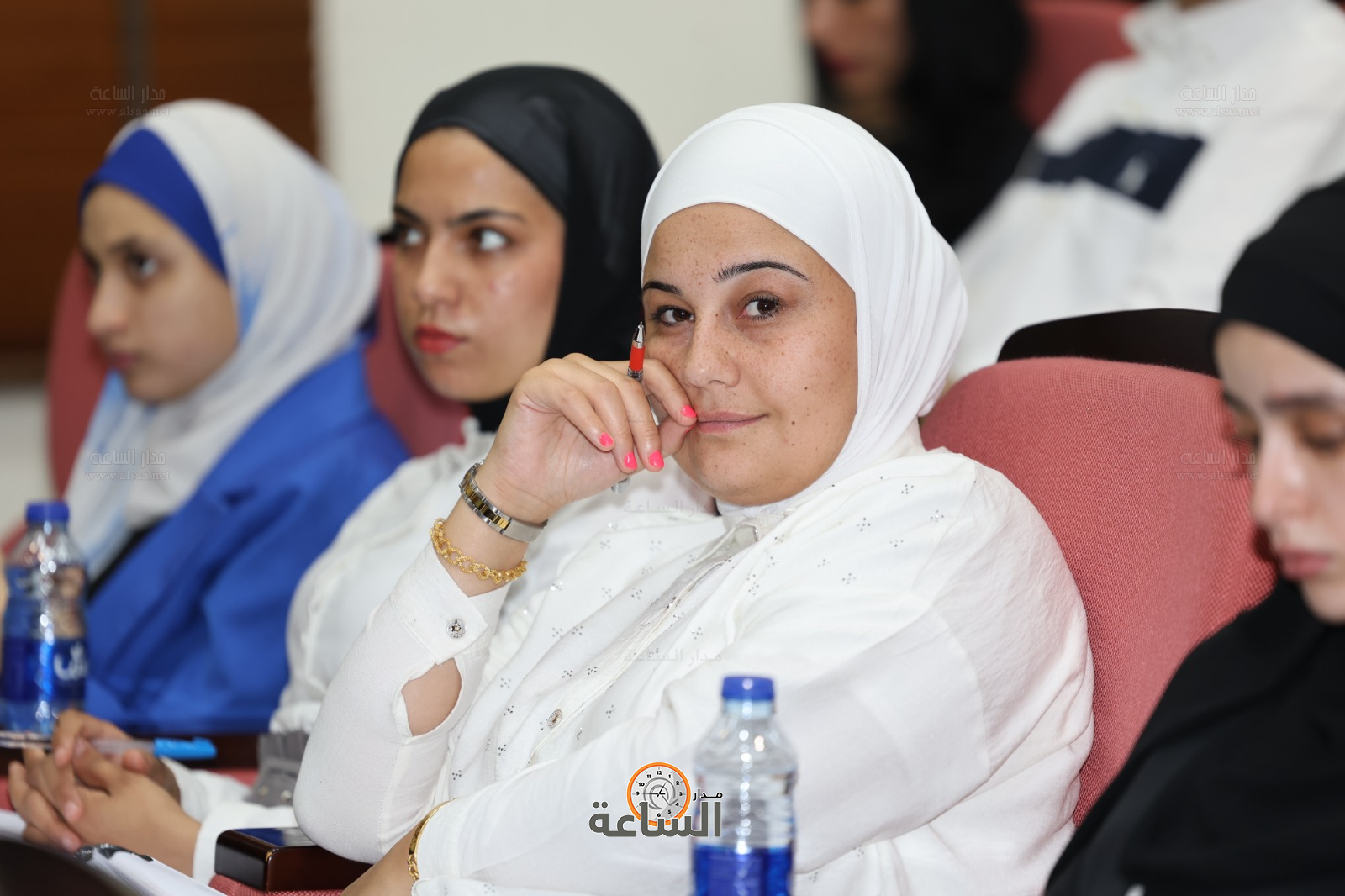 Madar Al-Saa Images 0.08741524404554524