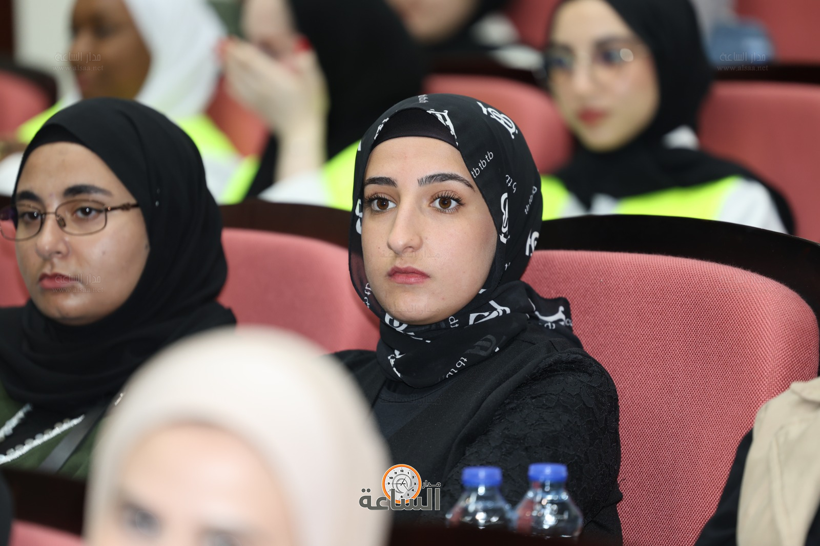 Madar Al-Saa Images 0.578503048827546