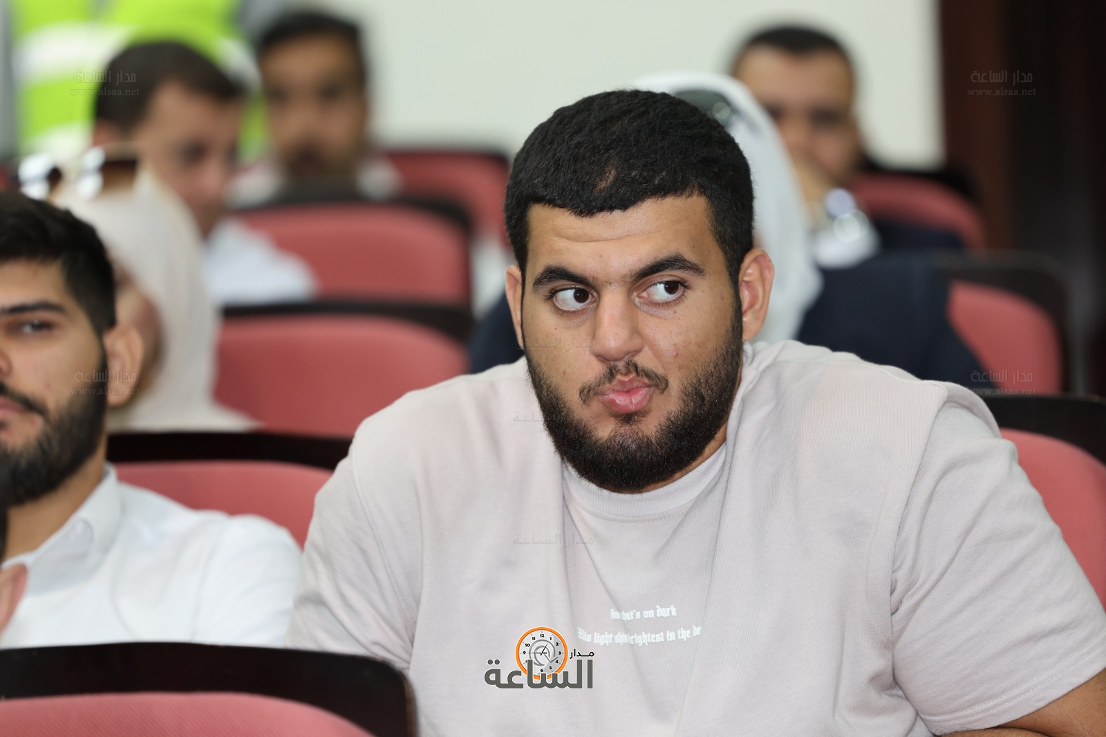 Madar Al-Saa Images 0.12373864552467984