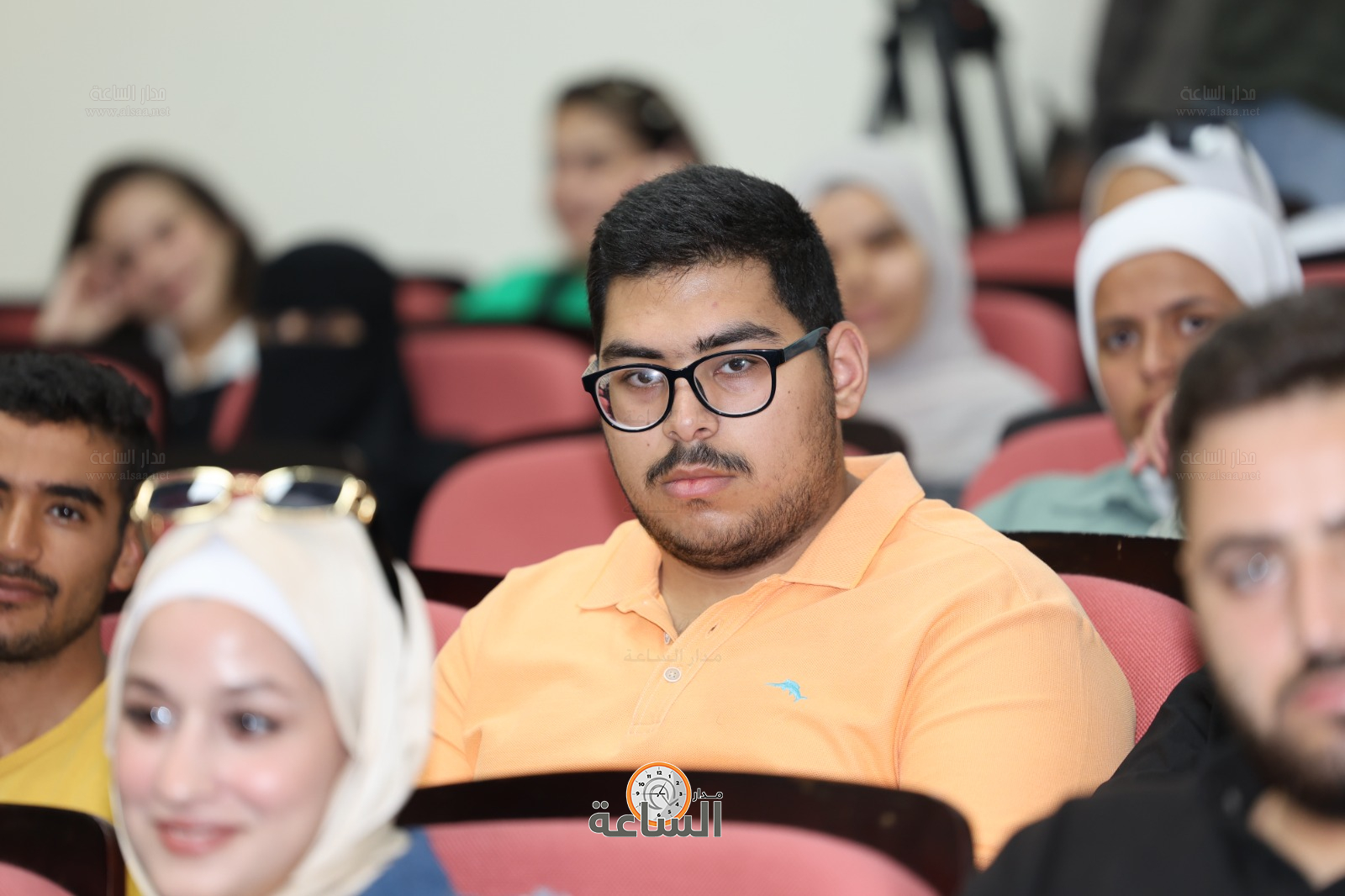 Madar Al-Saa Images 0.3678182078488885