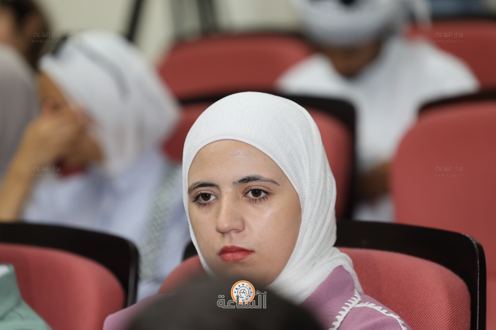 Madar Al-Saa Images 0.9541159431409625