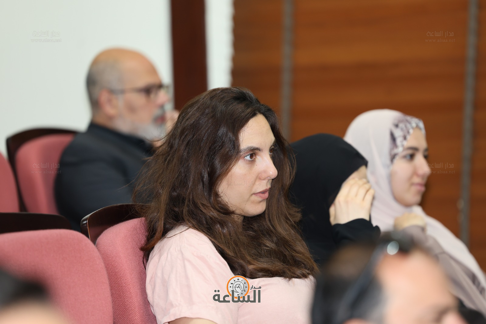 Madar Al-Saa Images 0.6541431703741282