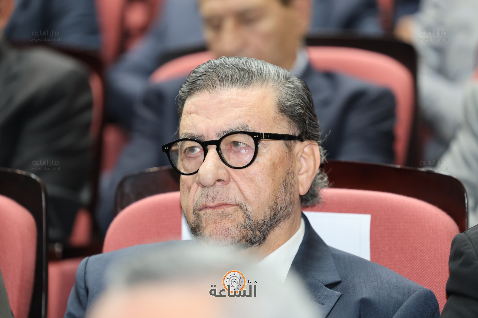 Madar Al-Saa Images 0.010705701364326026