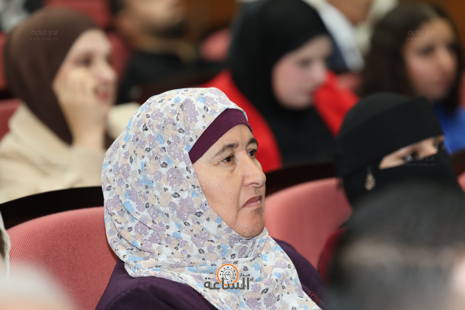 Madar Al-Saa Images 0.1446964251516315