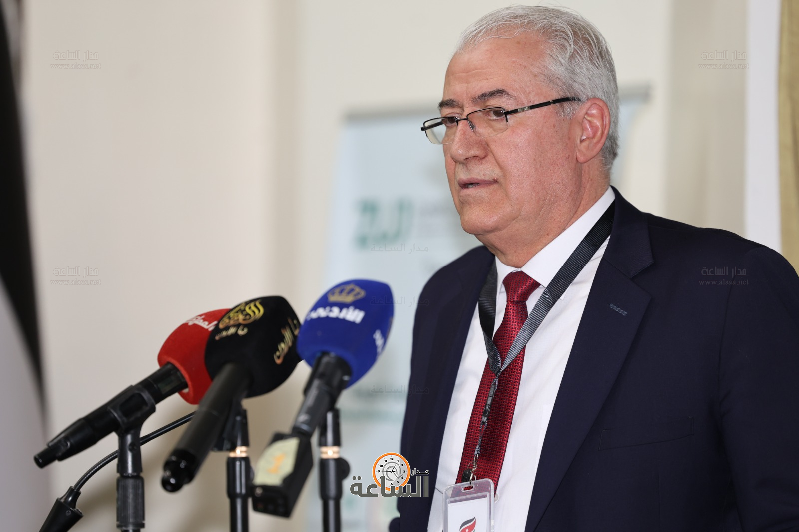 Madar Al-Saa Images 0.5352513347101582