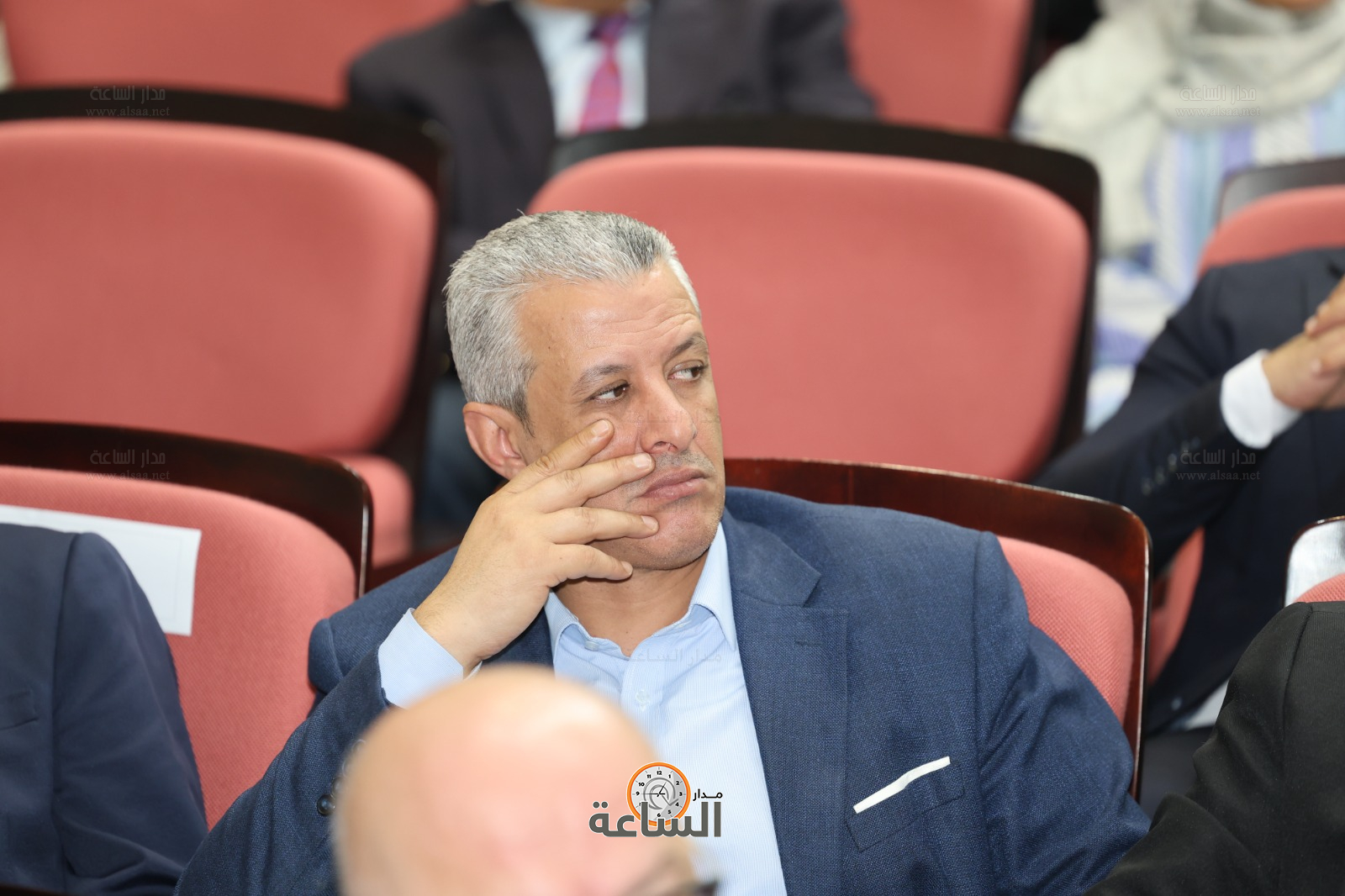 Madar Al-Saa Images 0.7383608156439146