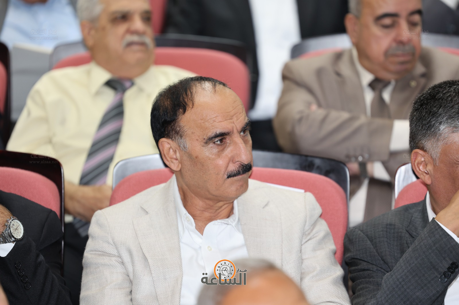 Madar Al-Saa Images 0.5610983001595514