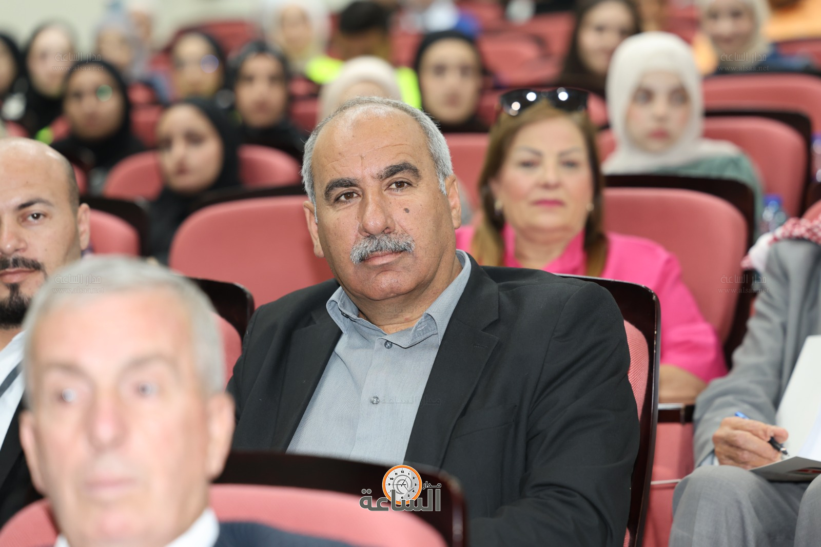 Madar Al-Saa Images 0.6500096936966703