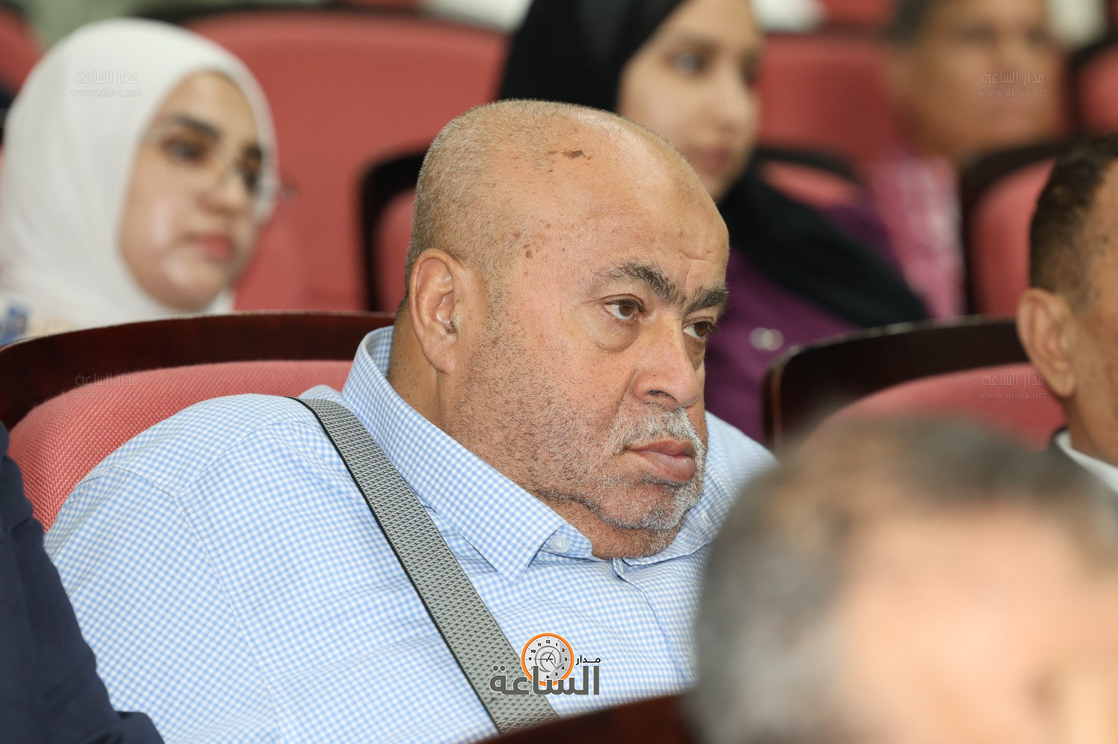 Madar Al-Saa Images 0.41972343917684674