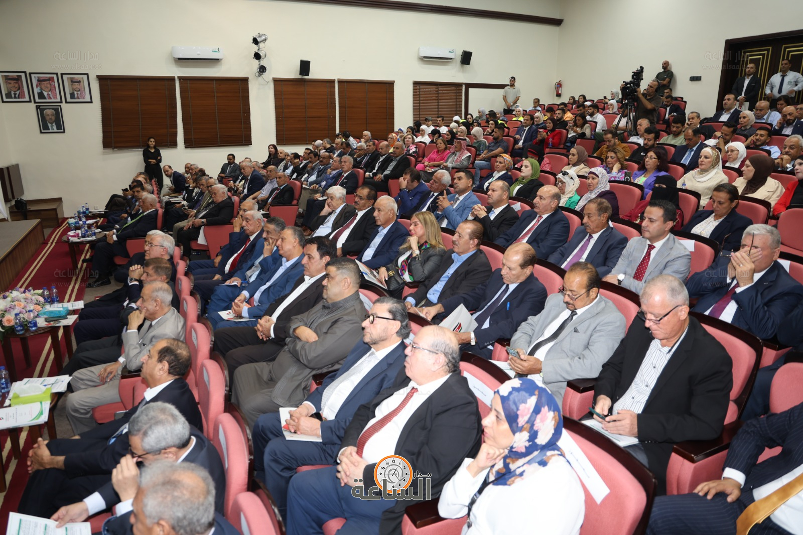 Madar Al-Saa Images 0.5506557353948459