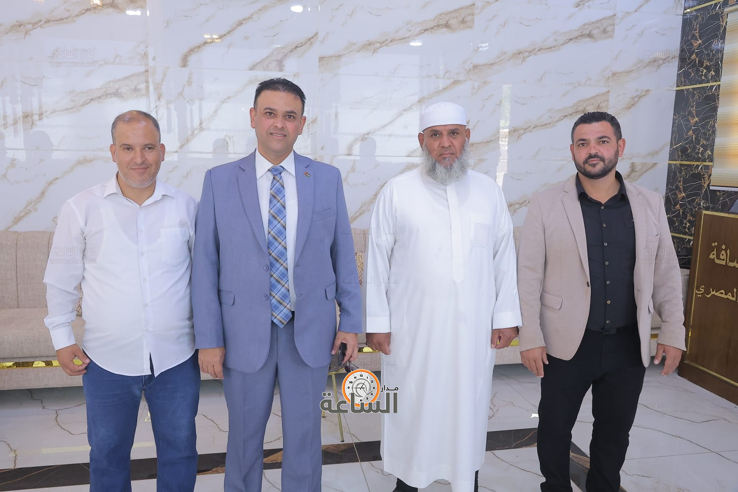 Madar Al-Saa Images 0.7728263345192932