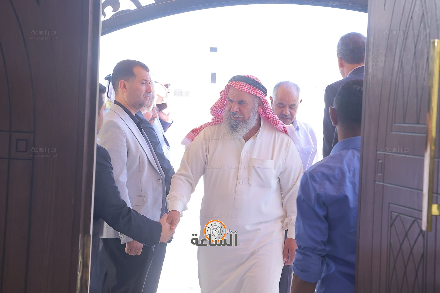 Madar Al-Saa Images 0.9036414006404322