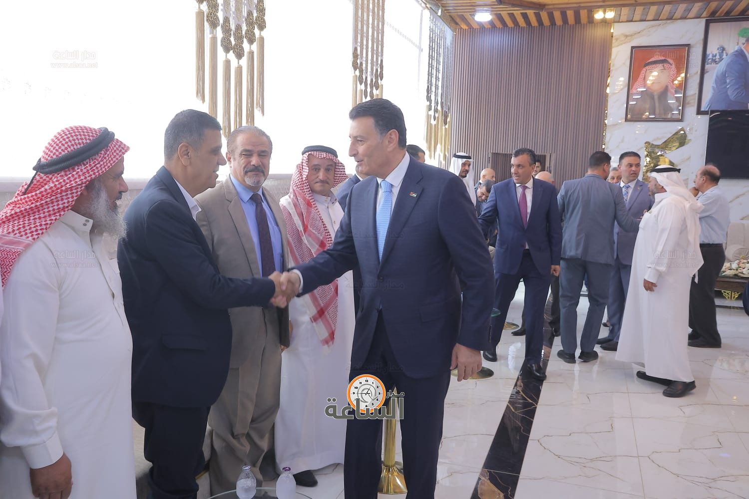 Madar Al-Saa Images 0.8508604318007897