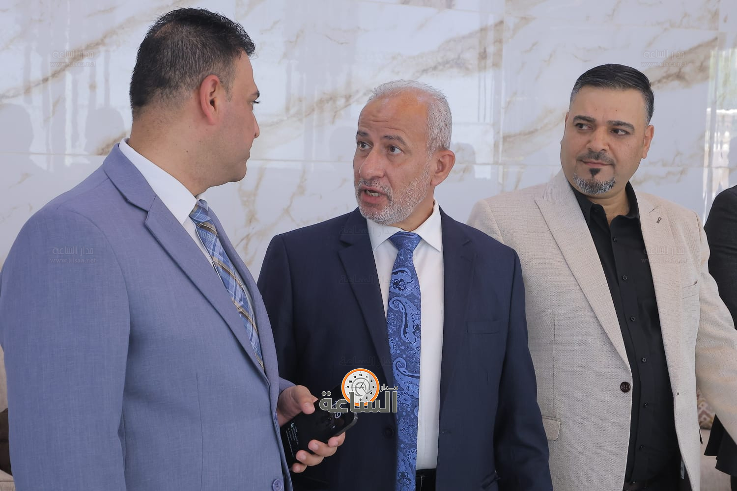 Madar Al-Saa Images 0.6328007854231938