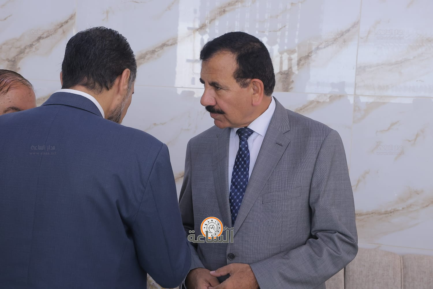 Madar Al-Saa Images 0.8974884632034155