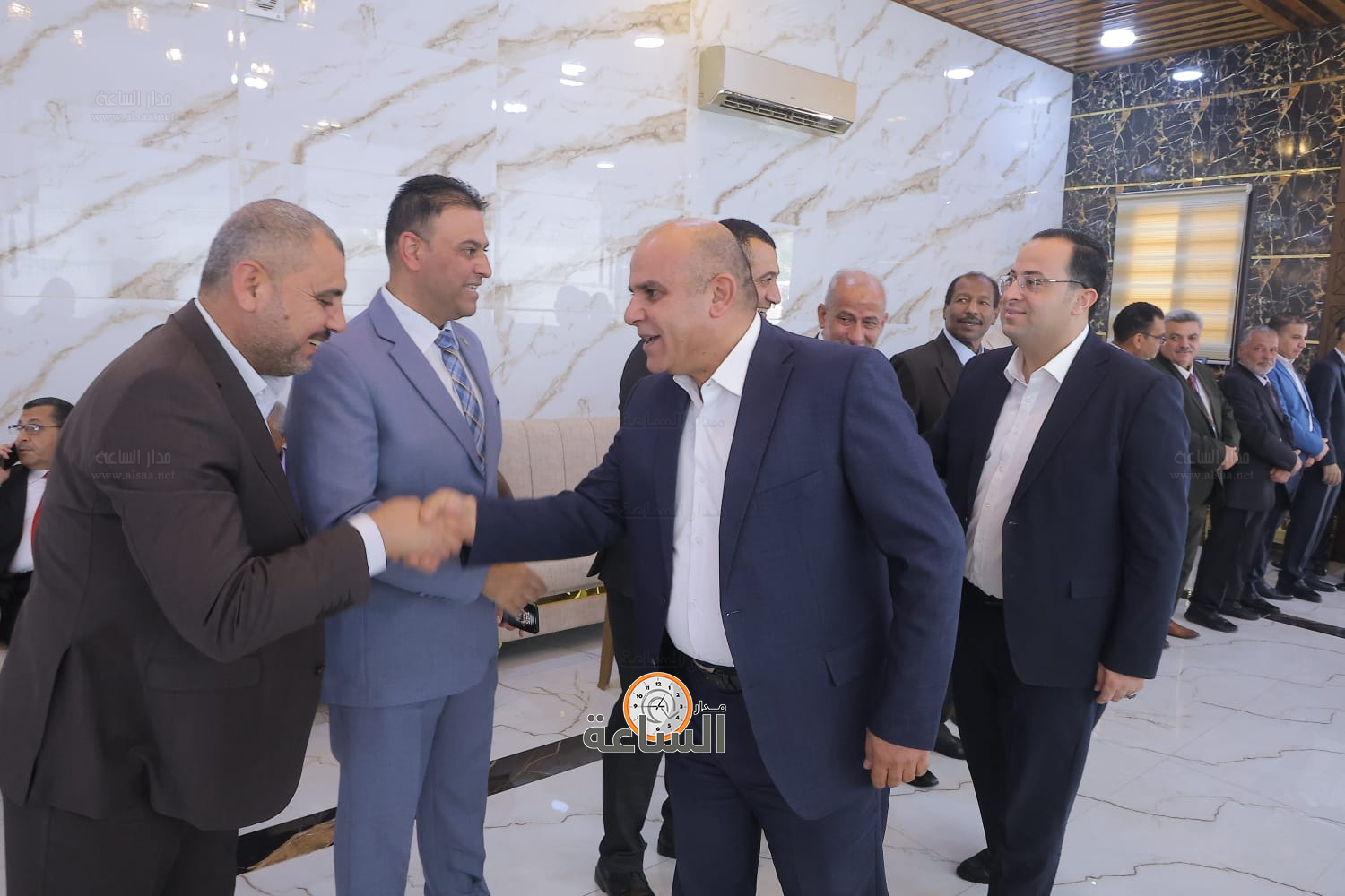 Madar Al-Saa Images 0.36757409515978623