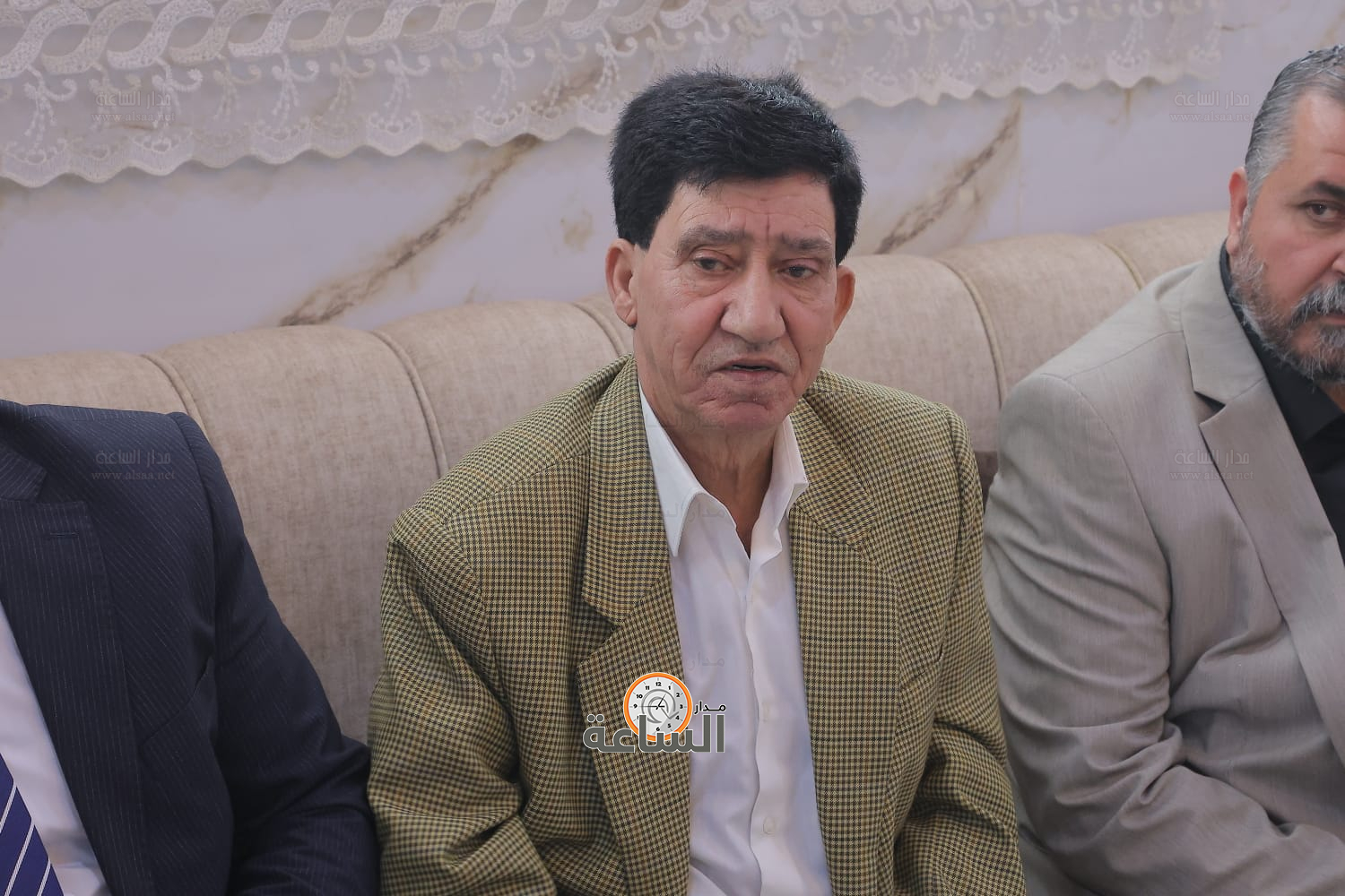 Madar Al-Saa Images 0.86892591851803