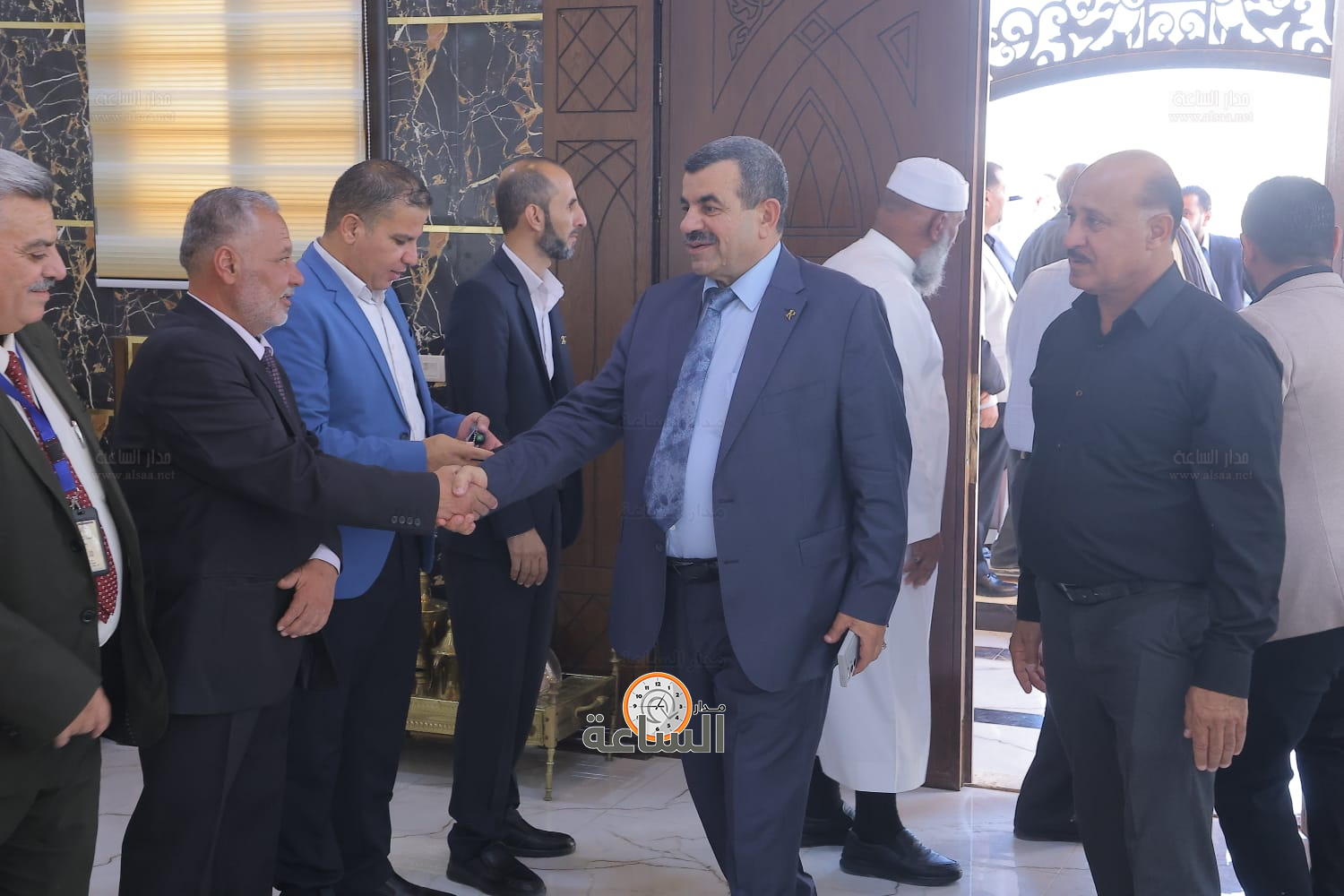 Madar Al-Saa Images 0.6262387658776134