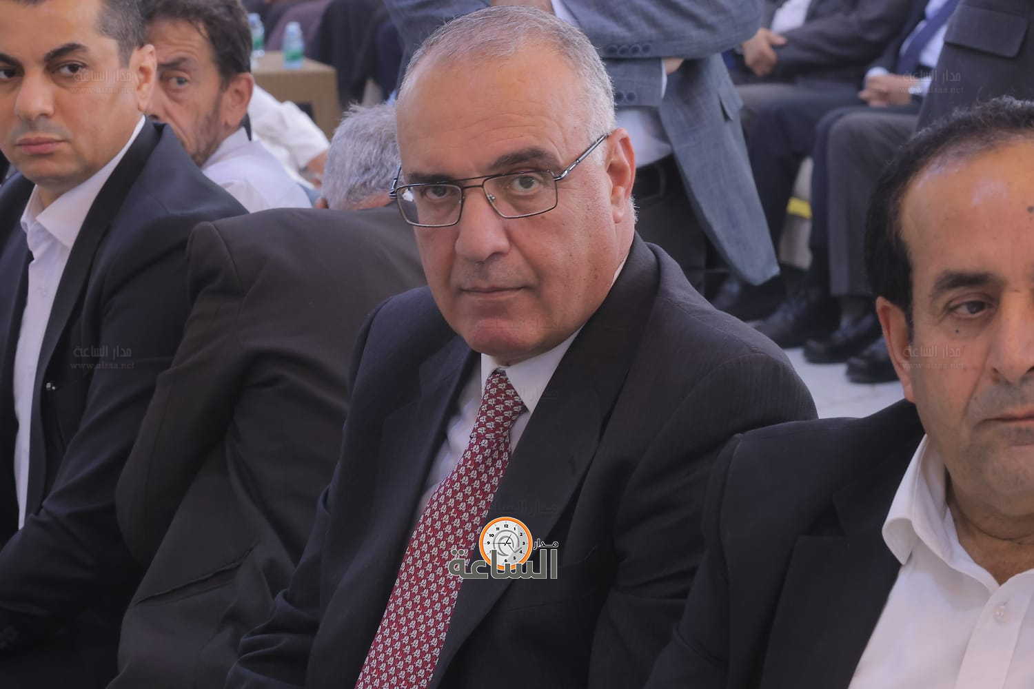 Madar Al-Saa Images 0.5413552575305065