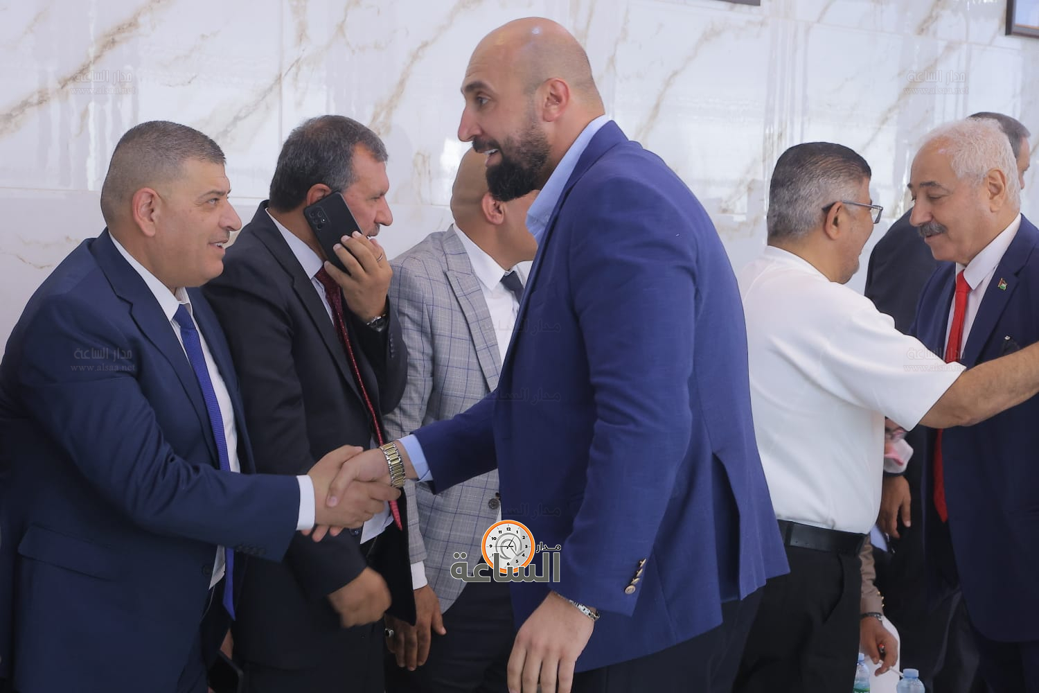 Madar Al-Saa Images 0.9935486636823055