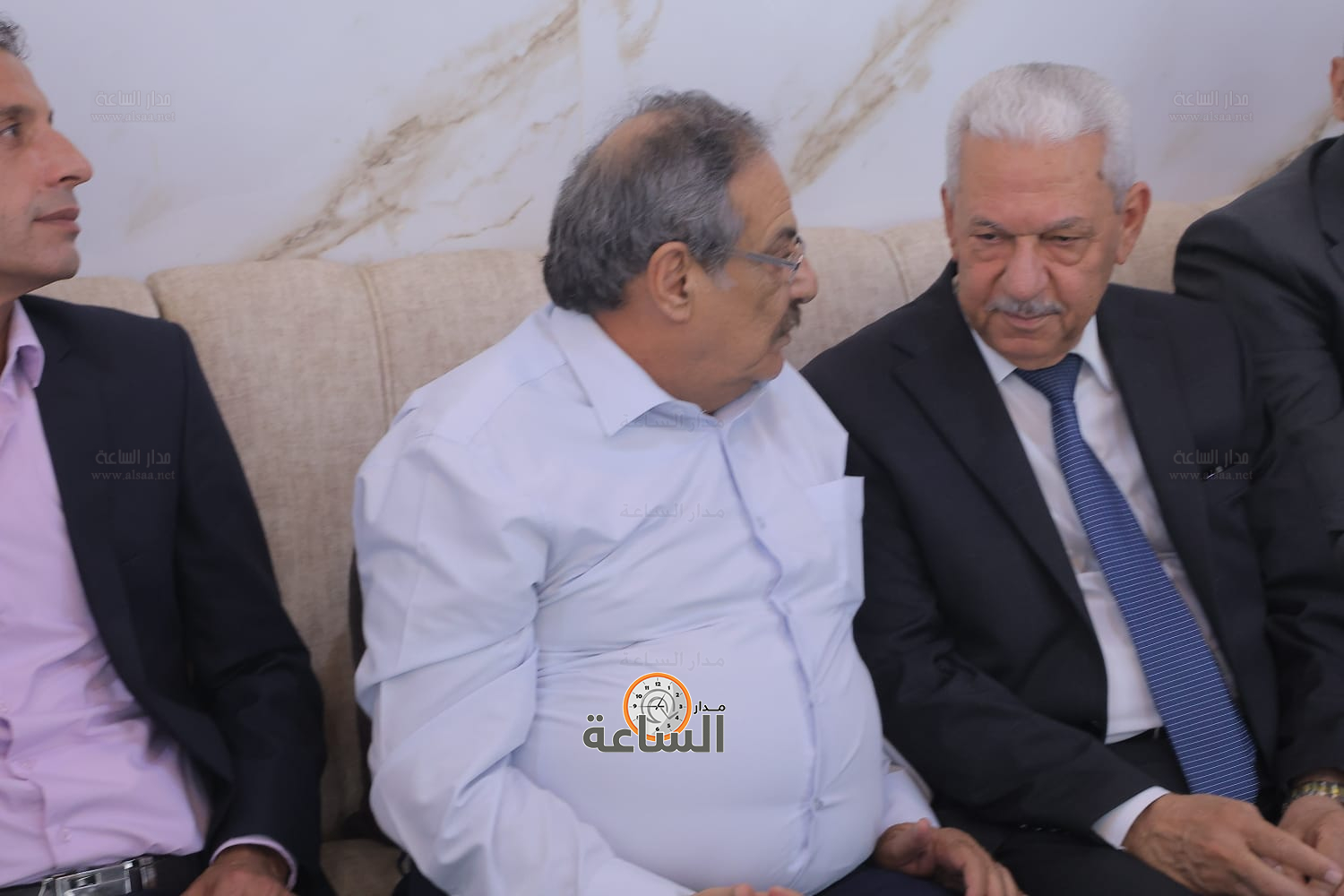 Madar Al-Saa Images 0.9283485026419299