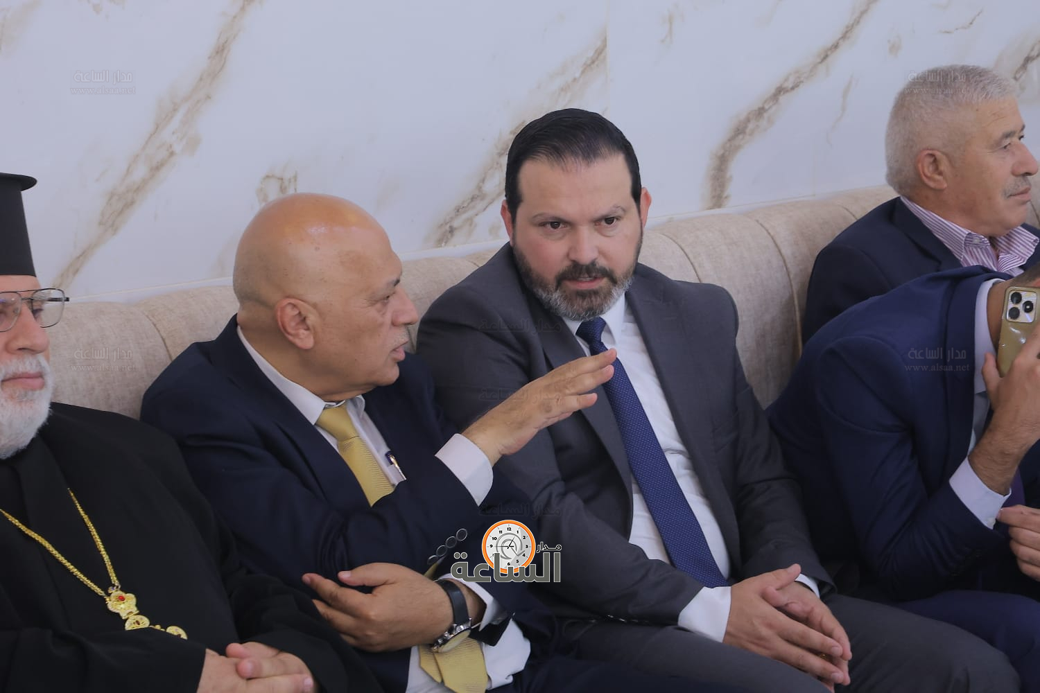 Madar Al-Saa Images 0.10155595777239179