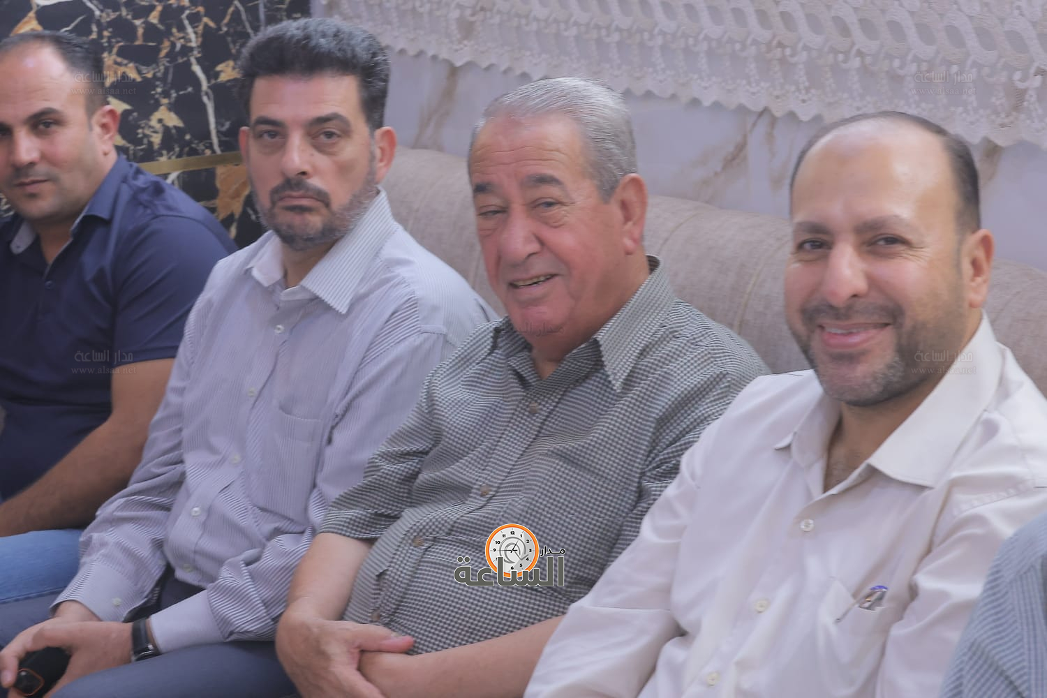 Madar Al-Saa Images 0.47333396996073884