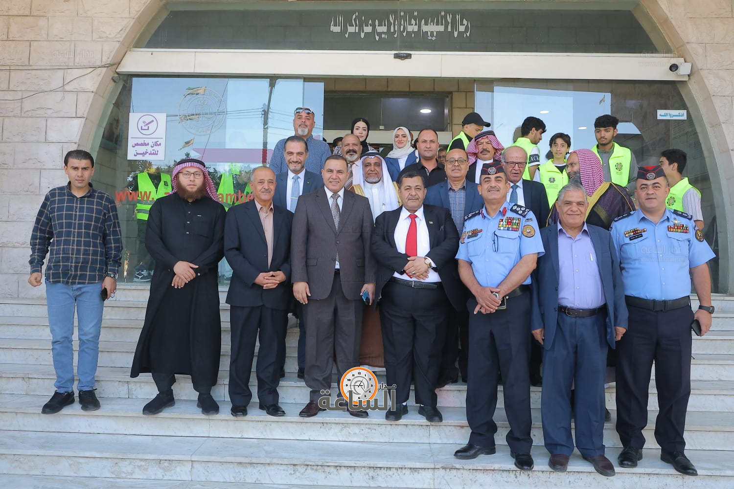 Madar Al-Saa Images 0.9464229786789734