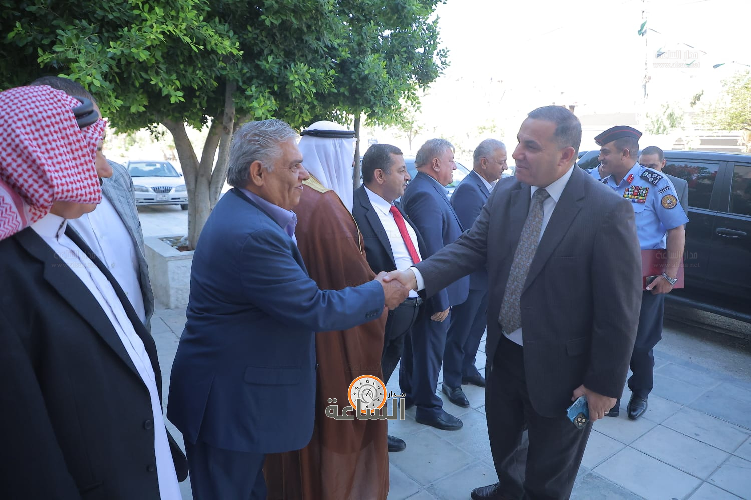 Madar Al-Saa Images 0.0022851384703298505