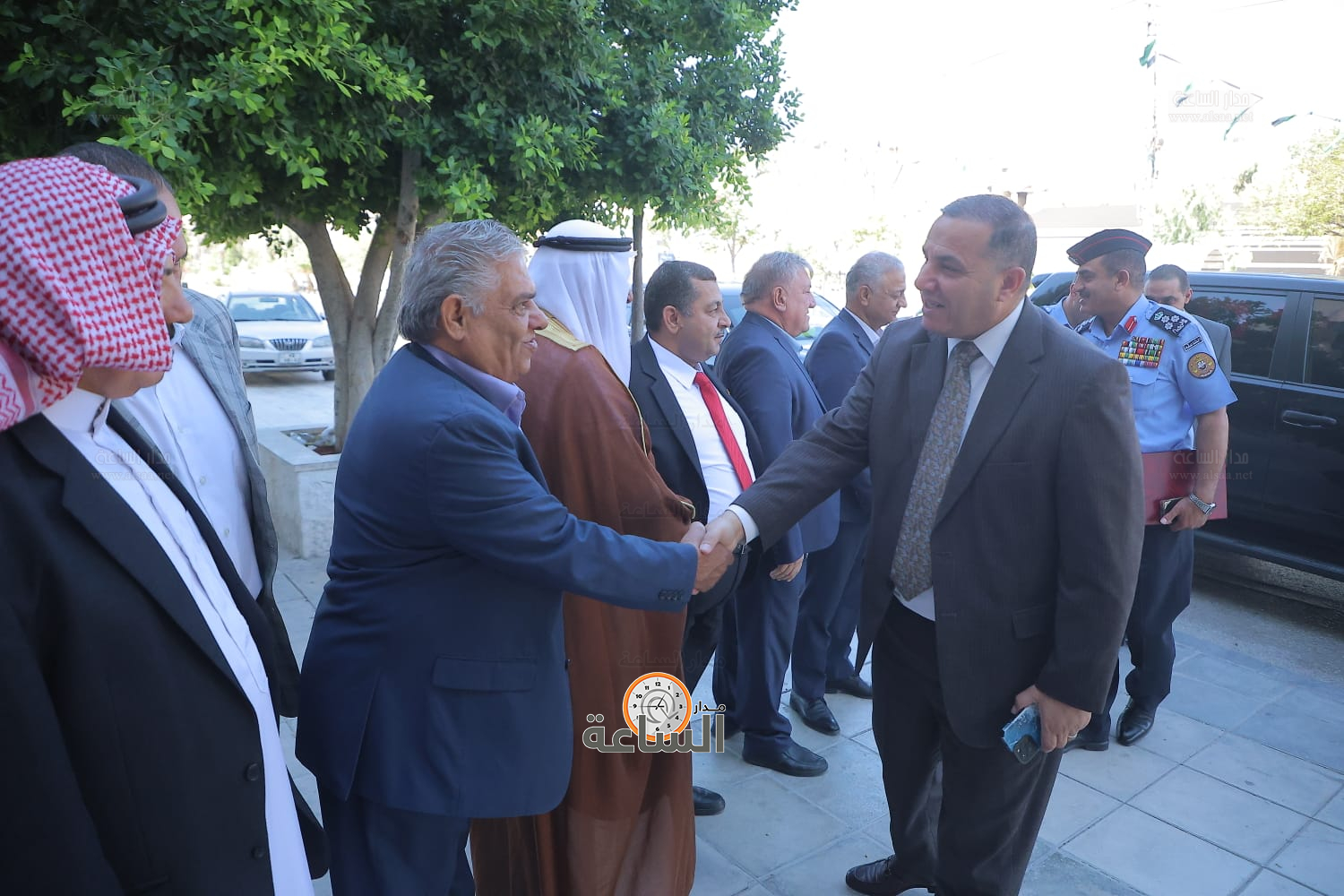 Madar Al-Saa Images 0.9132165468038456