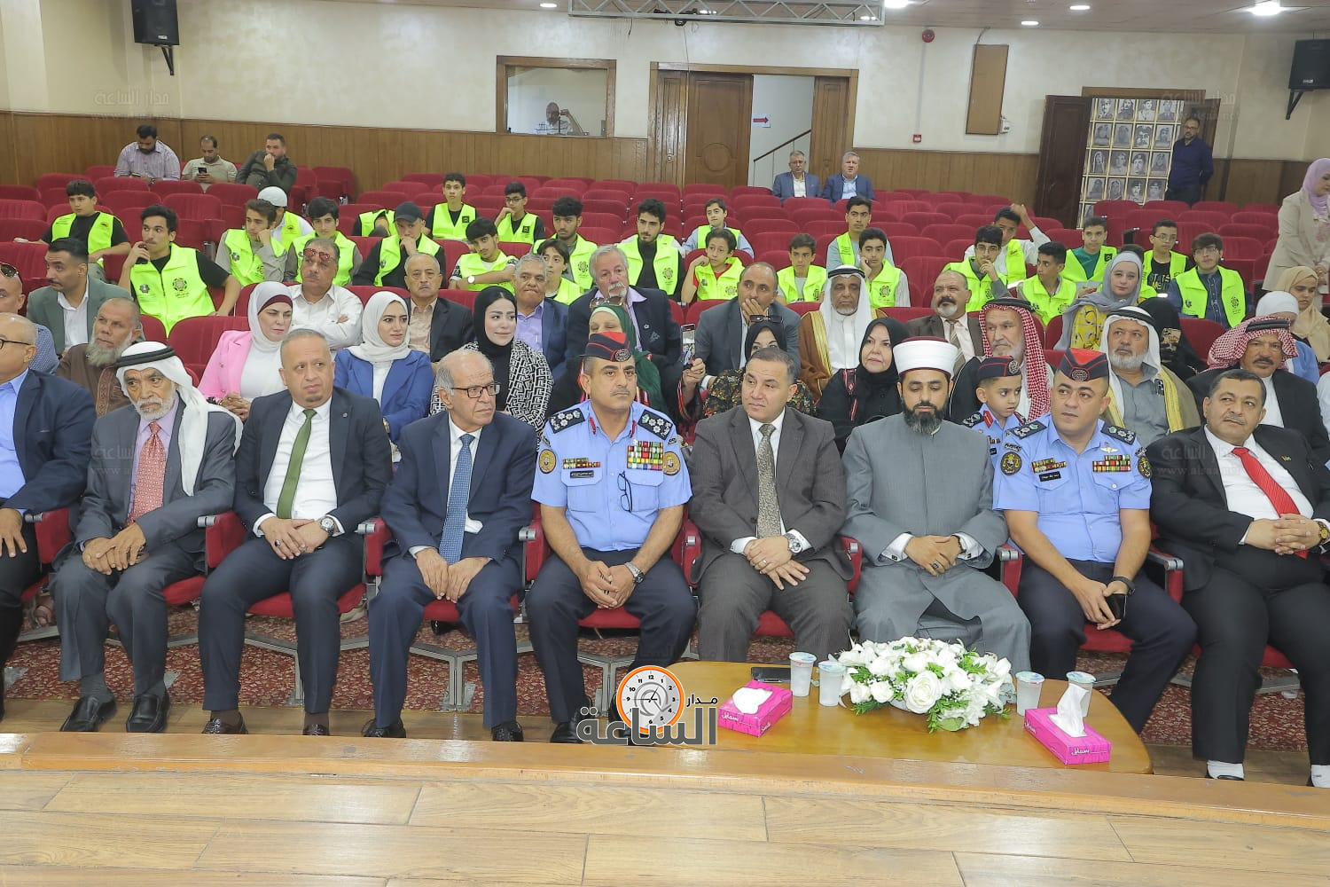 Madar Al-Saa Images 0.73620787414092