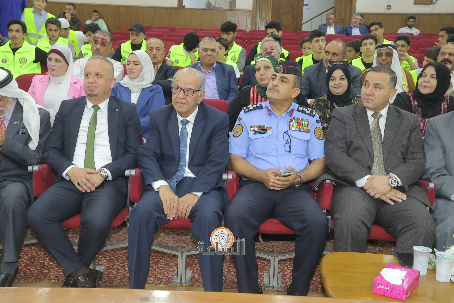 Madar Al-Saa Images 0.731763468452464