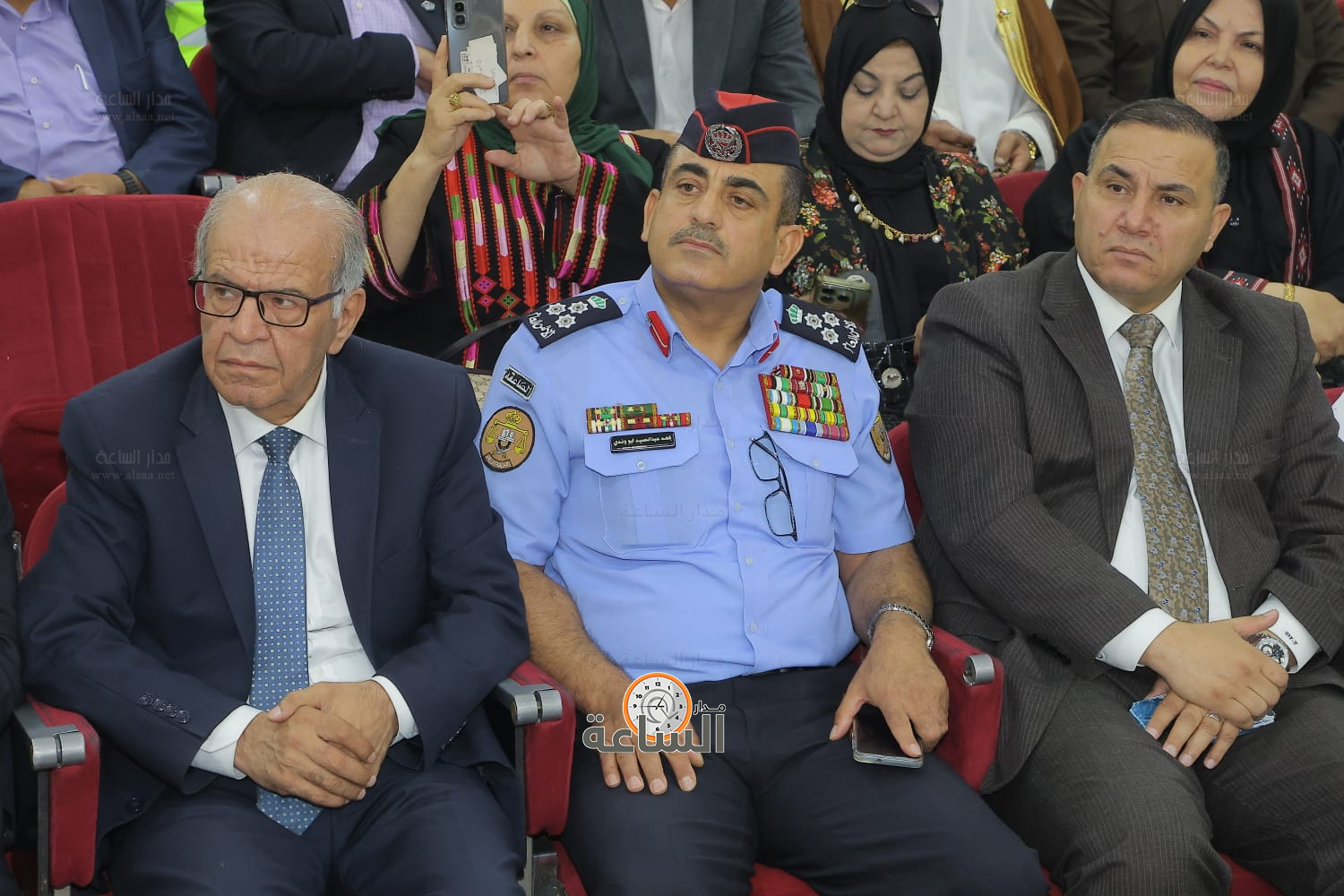 Madar Al-Saa Images 0.8385540261090492